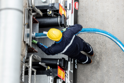 Flexible Filling Solutions for Liquid Chemicals